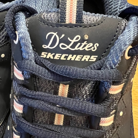 Skechers D Lites Women's Sneakers. - Picture 4 of 9